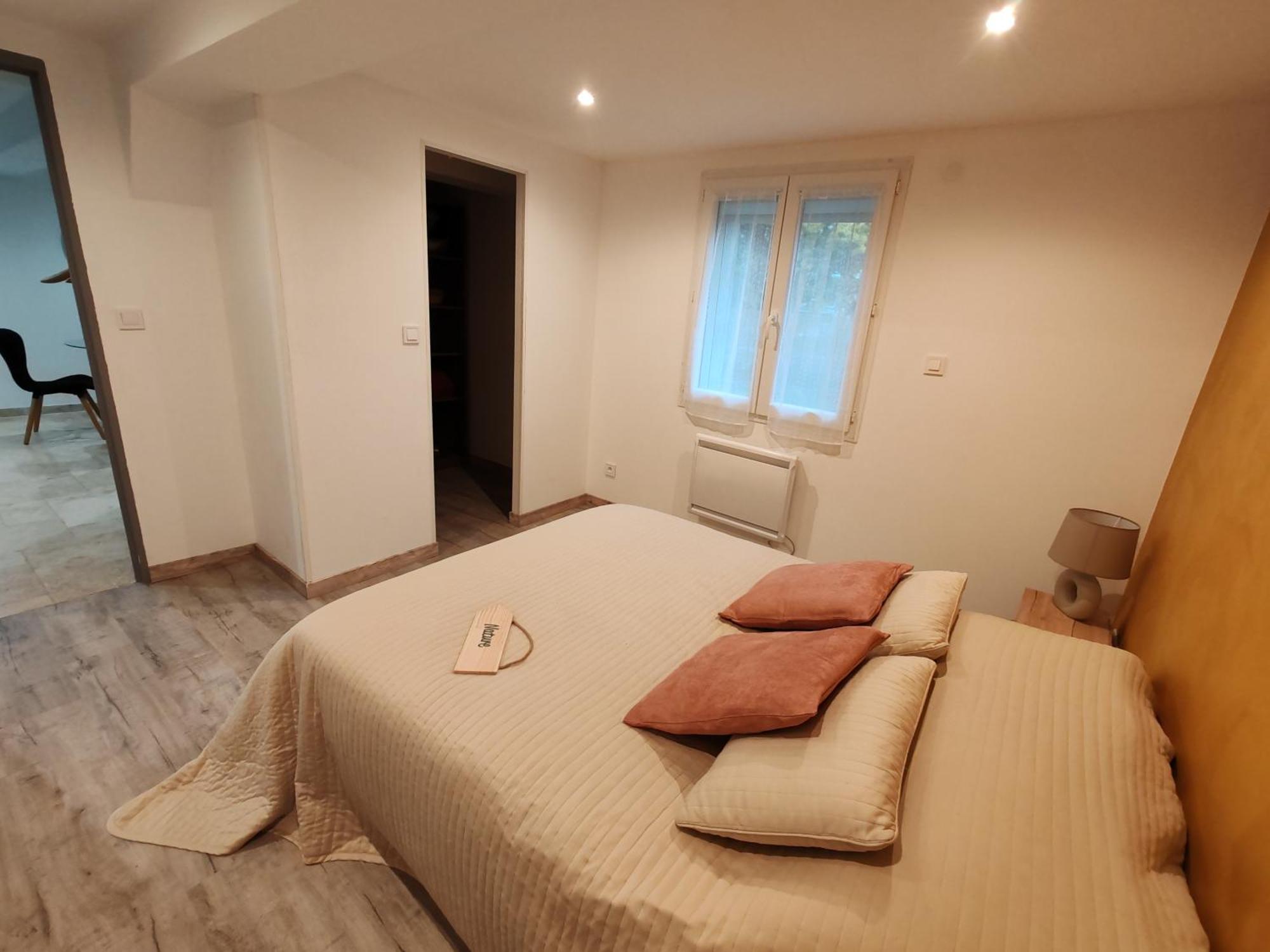Appartement T3 Neuf Proche Centre Ville, Clim Et Parking Et Centrale Edf Valence  Exteriör bild