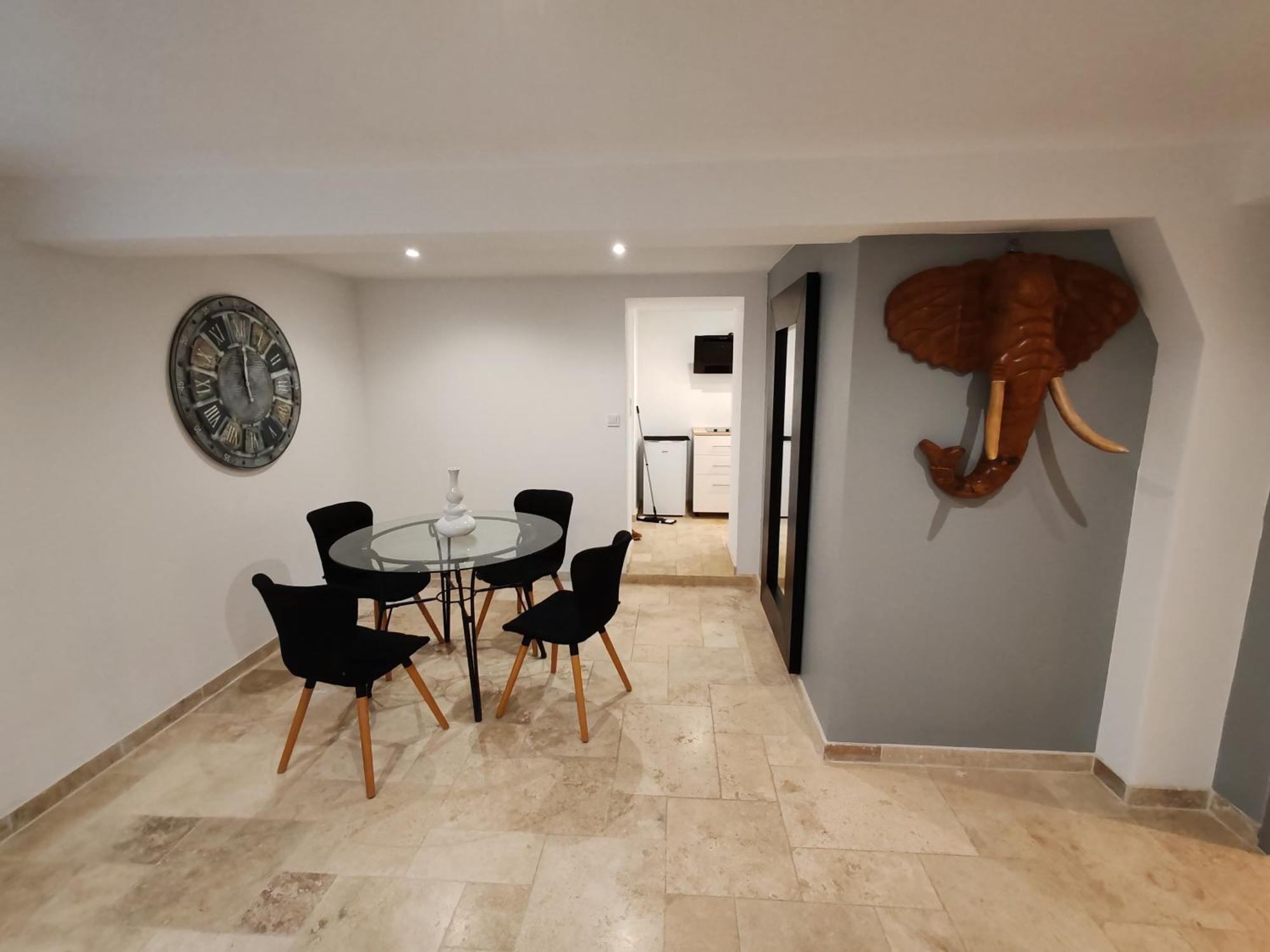 Appartement T3 Neuf Proche Centre Ville, Clim Et Parking Et Centrale Edf Valence  Exteriör bild
